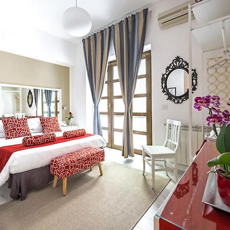 Donnalaura Bed and Breakfast Messina Eksteriør billede