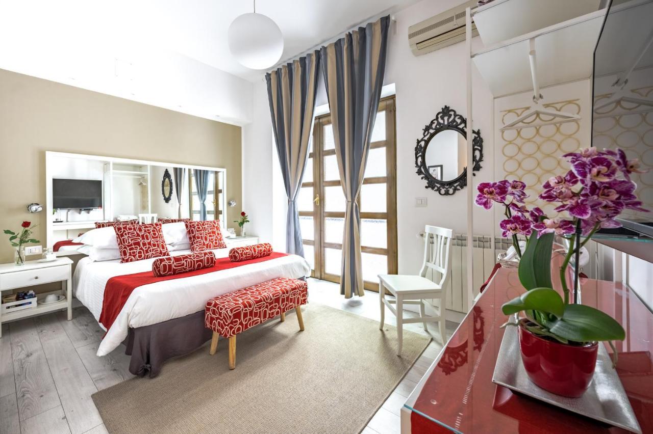 Donnalaura Bed and Breakfast Messina Eksteriør billede